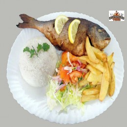 Pescado frito palto tipo ecuatoriano